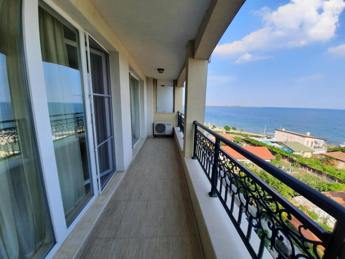 פומורי Private Super Apartments By Sea In Apart Hotel ! מראה חיצוני תמונה