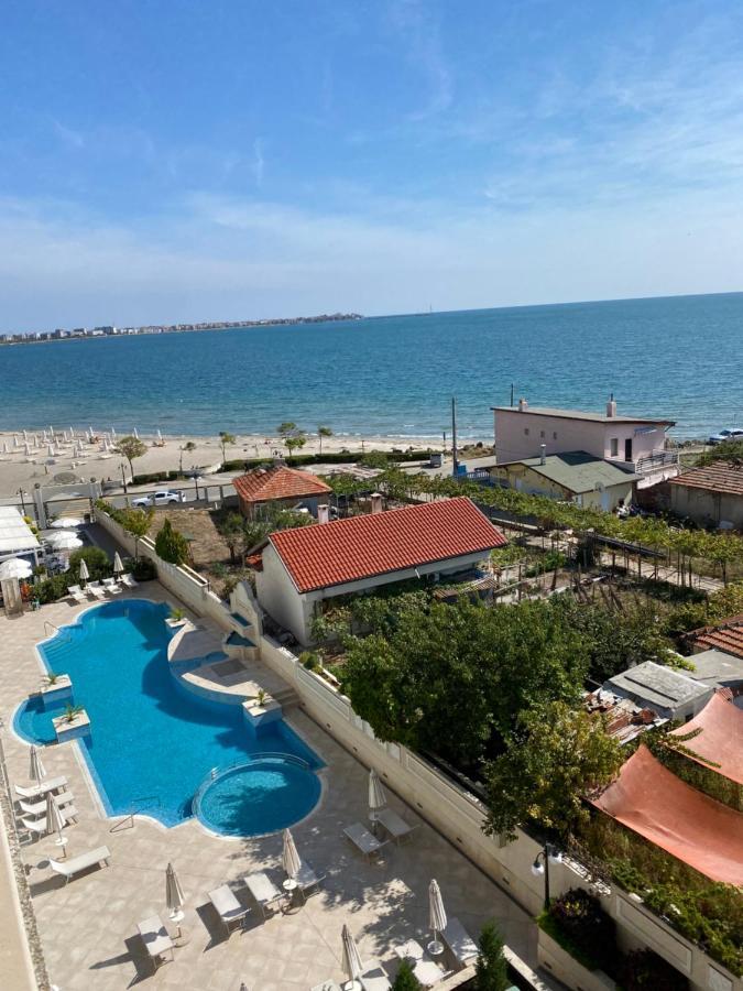 פומורי Private Super Apartments By Sea In Apart Hotel ! מראה חיצוני תמונה